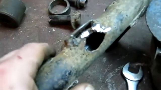 Замена саленблоков, ремонт патрубка воздухоочистителя 139QMB смотреть онлайн