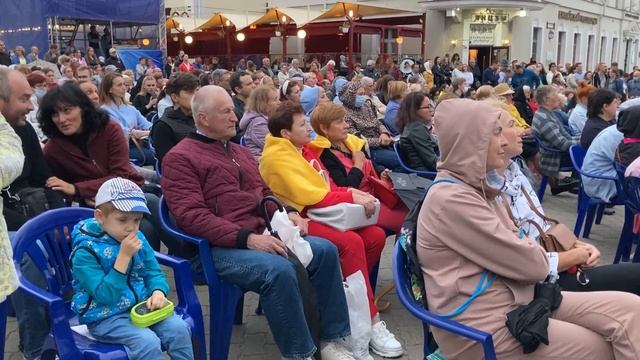 Оркестр саксофонов собрал минчан в Верхнем городе! смотреть онлайн