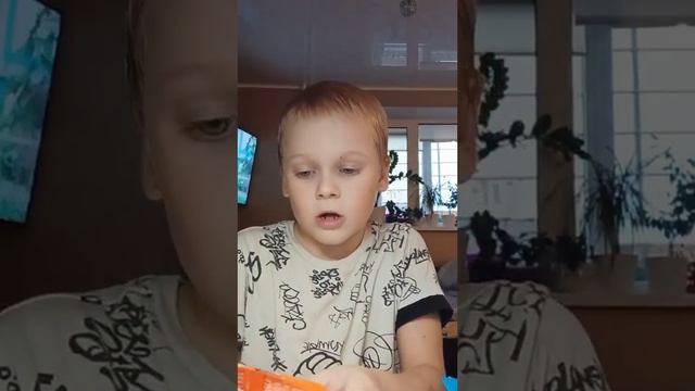 Распаковка новогоднего бокса от А4. @A4a4a4a4 смотреть онлайн