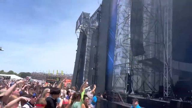 Martin Garrix - Like I Do - Live @ Indy 500 Snake Pit 2022 смотреть онлайн
