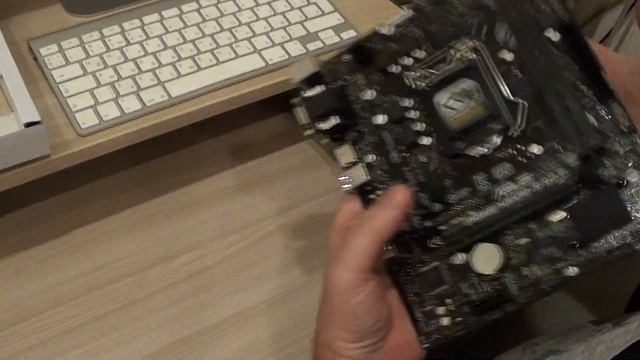 Обзор материнской платы ASUS PRIME H310M R R2 0, LGA 1151v2 смотреть онлайн