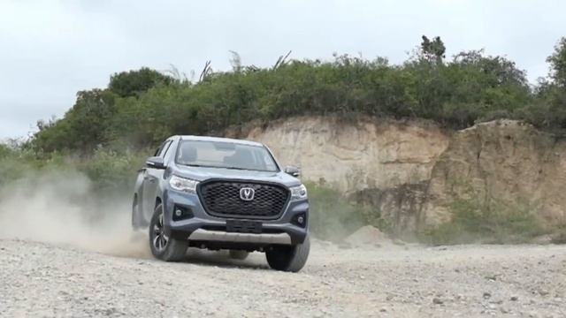 Conoce la Pick Up HUNTER de Changan Auto смотреть онлайн
