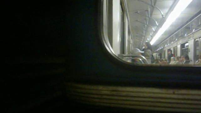 Номерной 81-714 на Калининской линии