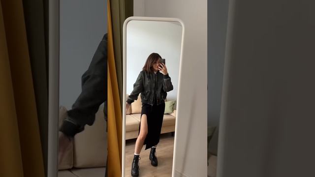 Ультрамодная кожанка этой весны ? #кожаная #куртка #весна2023 #шоппингсостилистом #моднаяодежда