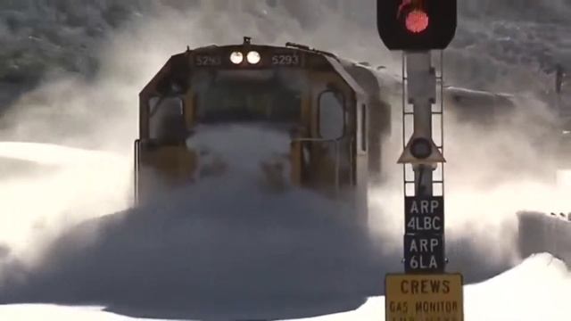 Очистка дорог от снега смотреть онлайн