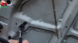 Установка упора/ амортизатора капота на Hyundai i30 от upora.net