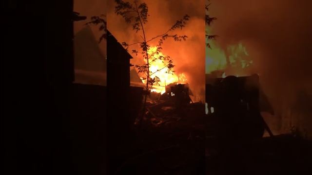 Пожар Электросталь 18.07.2018 гаражи смотреть онлайн