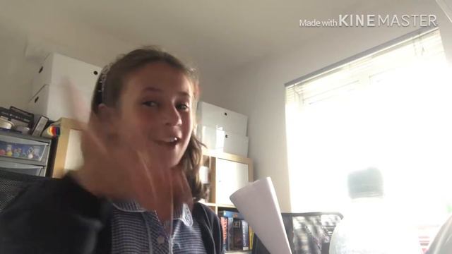 Making Maracas with Kyla смотреть онлайн