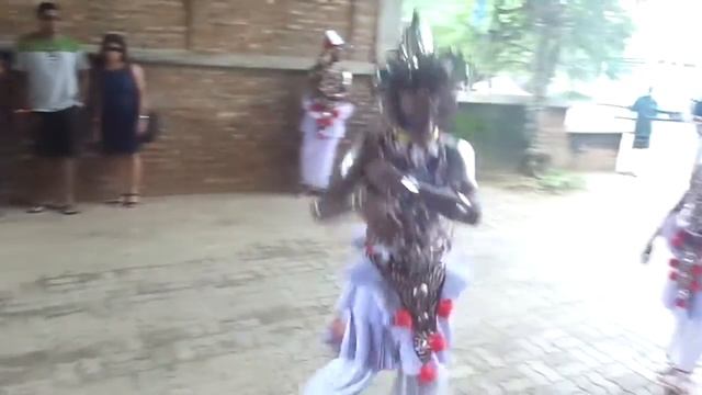 SRI LANKA DANCING Шри Ланка национальные танцы. смотреть онлайн