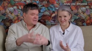 ОНА РОДИЛАСЬ КАК НИК ВУЙЧИЧ, БЕЗ ОБЫЧНЫХ НОГ И РУК. Приемные родители верят- у Зои большое будущее!