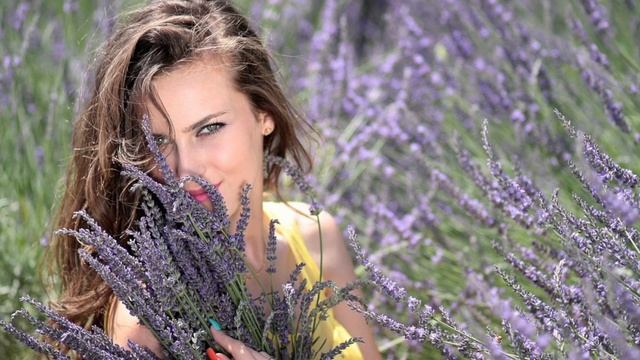 Стихи о первой любви. Сергей Орлов (слушать стихи о любви) смотреть онлайн