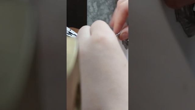дракон коровка из бумаги на руку смотреть онлайн