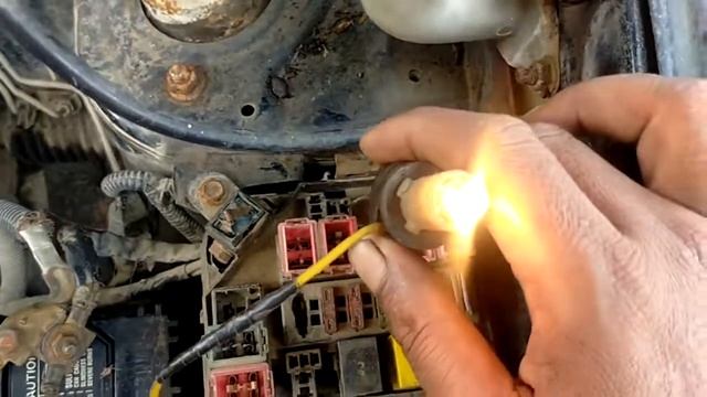 Hyundai Centro starter relay problem solve смотреть онлайн