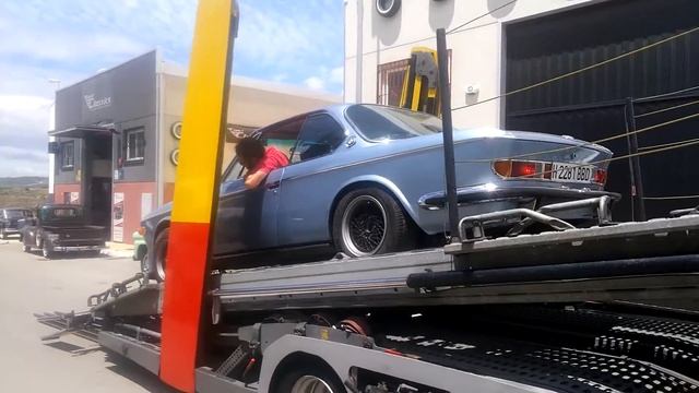 1972 BMW 3.0 CSi - Delivery