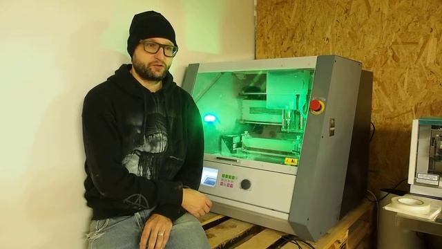 Juttua Roland CNC-jyrsinkoneista смотреть онлайн