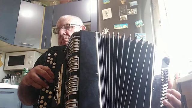 Расцвела сирень, черемуха в саду. смотреть онлайн