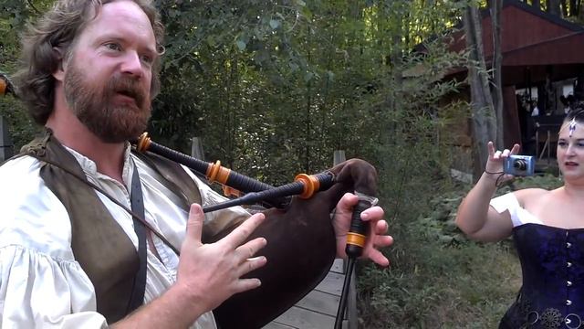 Bagpipe explanation by Barret Taylor смотреть онлайн