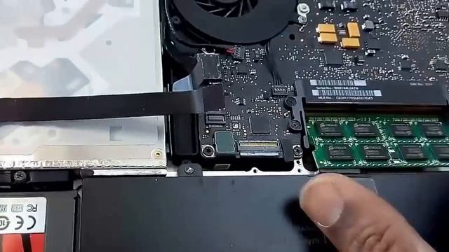 Five ways to Turn On dead/black screen MacBook смотреть онлайн