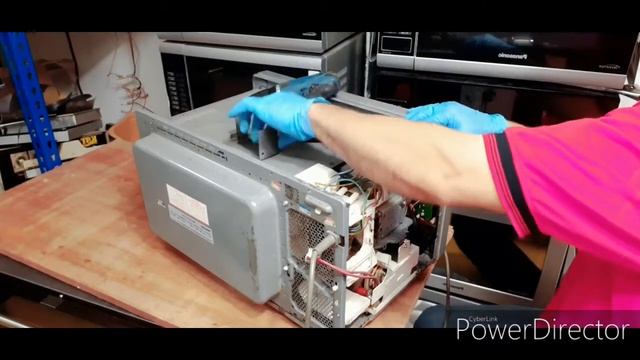 How to repair faulty microwave inverter board смотреть онлайн