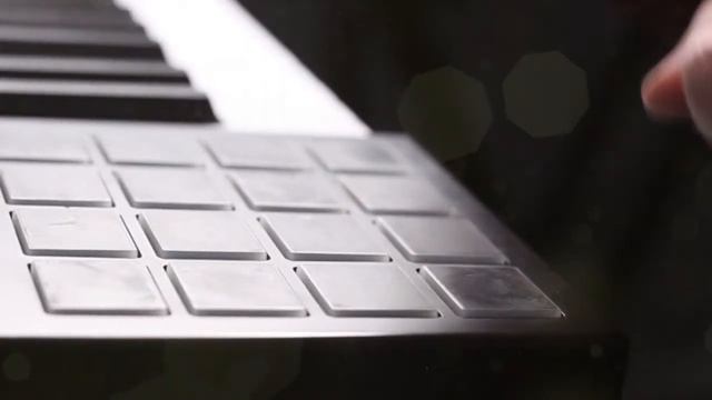 I Feel Love (1977) / Giorgio Moroder Cover смотреть онлайн