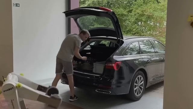 США Вышли Вперёд в Гонке Робототехники с Новыми Роботами!