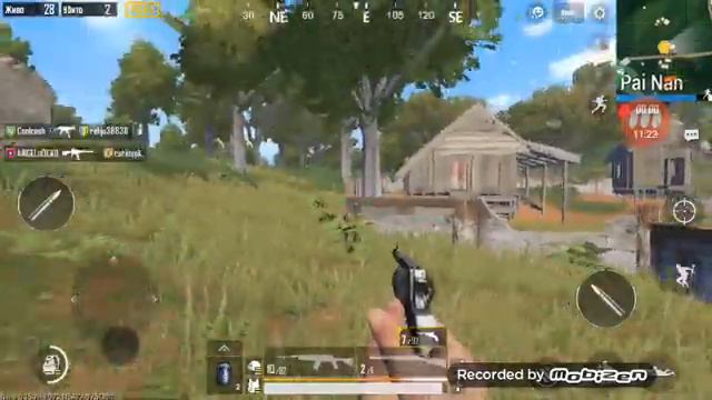 Выполняю через Плей анонс батлграунд Бэйл играет только домиком и пистолетом смотреть онлайн