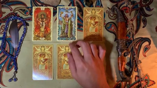 Расклад на картах Таро: "Голос Создателя" - выбор. #гадание #гаданиеонлайн #таро #тароонлайн смотреть онлайн