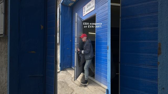 Как избавиться от грязи и слякоти в салоне? смотреть онлайн