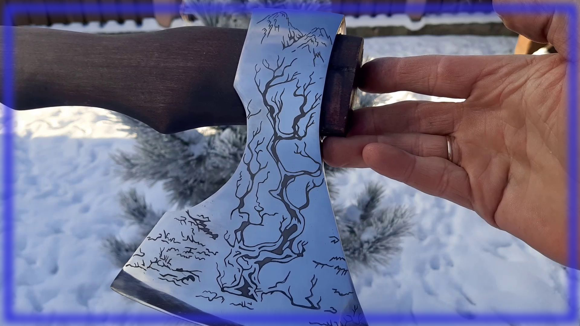 Травление рисунка на топоре смотреть онлайн