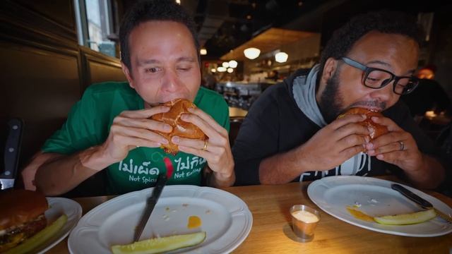 America’s Best Burger ? Chicago's Most Famous Double Cheeseburger!