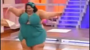 Толстушка без комплексов!!!