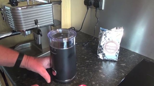 Silver Crest Electric Coffee Grinder смотреть онлайн