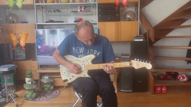 Fender Shawn Mendes Musicmaster 2020 смотреть онлайн