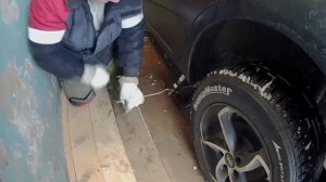 Замена задних амортизаторов на Chevrolet Aveo T300 часть 2