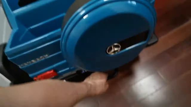 Электромобиль Mercedes Benz  Maybach Small G650S