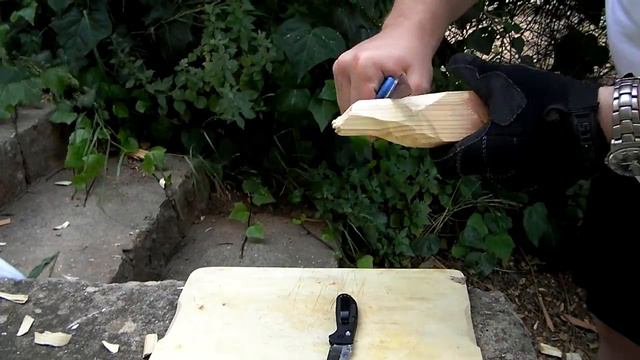 EDC рез: Spyderco Delica Vs. Benchmade Mini Griptilian