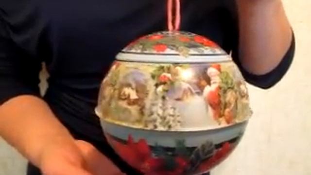 Чай в новогоднем шаре