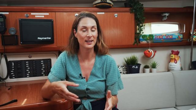 EARNING AN INCOME AS WE SAIL: How we make working from a boat... work ??? #121 смотреть онлайн