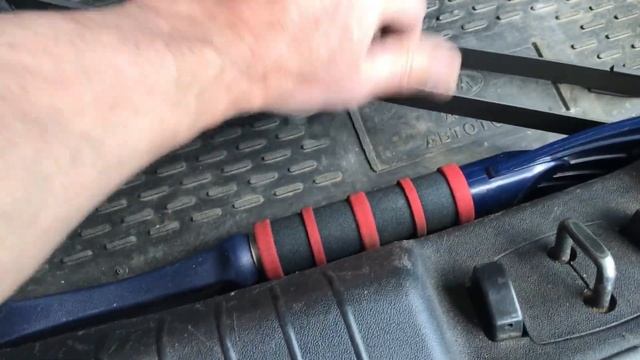Кронштейны бензобака. Kia ceed. смотреть онлайн
