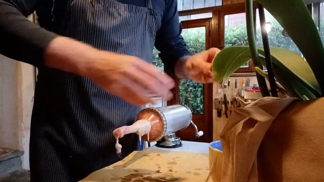 salame di spalla fatto da un vero norcino смотреть онлайн