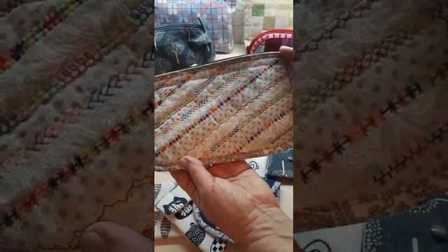 Сшила мешок очень  нужных вещичек  и это не прихватки.