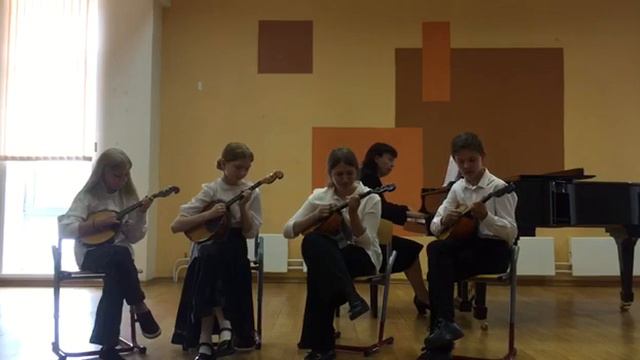 Ансамбль русских-народных инструментов, "Листок из альбома", В. Андреев. смотреть онлайн