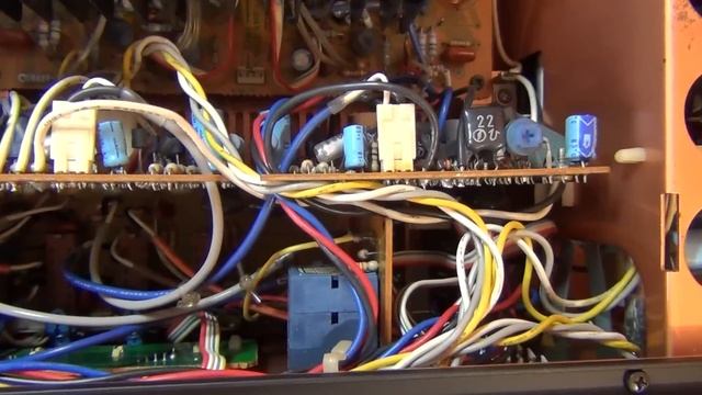 Японский усилитель SANSUI AU - D907F смотреть онлайн