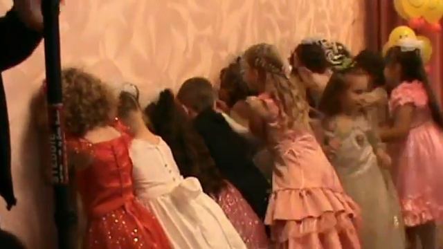Выпускной бал 2012.mp4 смотреть онлайн