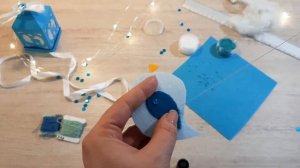 Голубая птичка из фетра - простая и милая игрушка