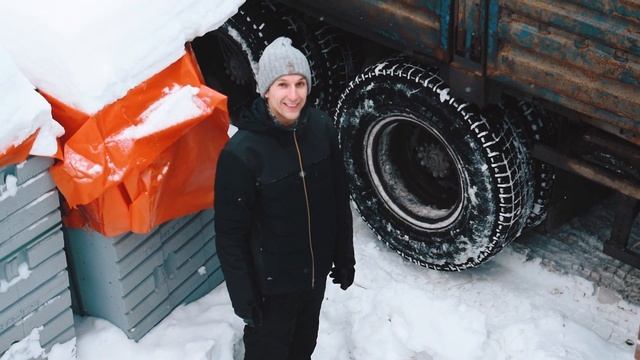 Строительство дома на этапе укладки плит перекрытия. Курья. 4 выпуск. Зимний сезон. смотреть онлайн
