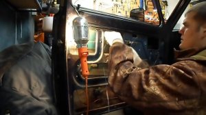 Замена механизма стекло-подъемника ВАЗ 2121 Нива