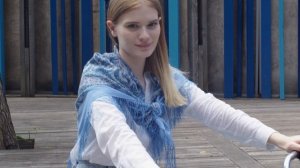 Платок шерстяной с шелковой бахромой "Июль", вид 13