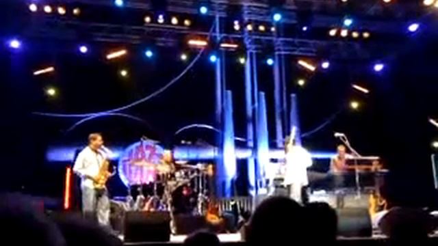 Marcus Miller - Jazz à Juan 2008 смотреть онлайн