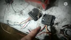 генератор, реле зарядки, 1, 2, 3 фазные генераторы мото, как подобрать-сделать зарядку. Альфа итд?